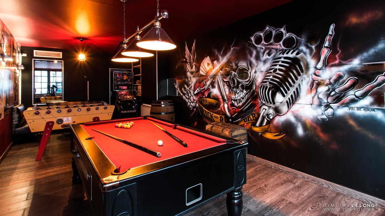 Hotel Jolly Roger *